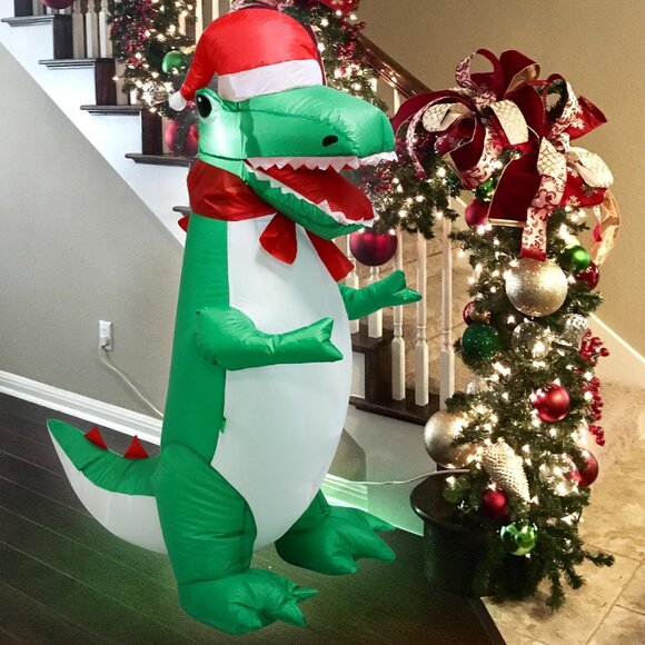 Christmas Inflatable Dragon with LED Lights for Indoor and Outdoor Decoration - Picture 5 of 8